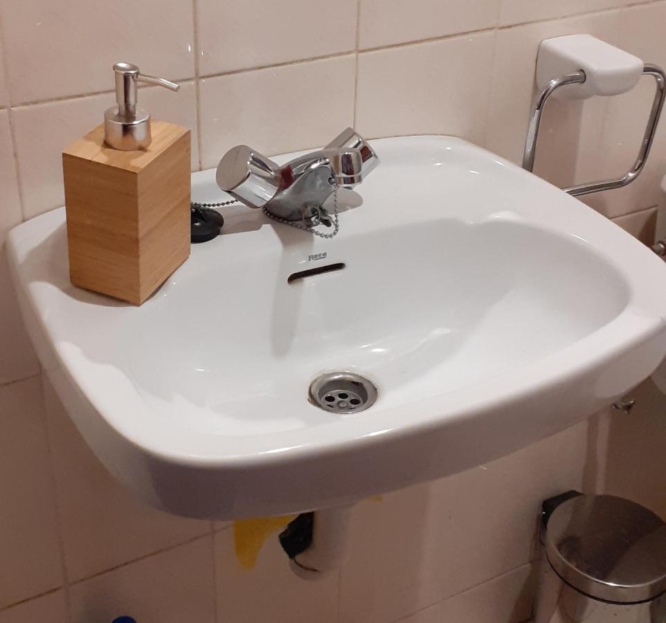Habitacion Doble Privada En Φιγκέρες Εξωτερικό φωτογραφία